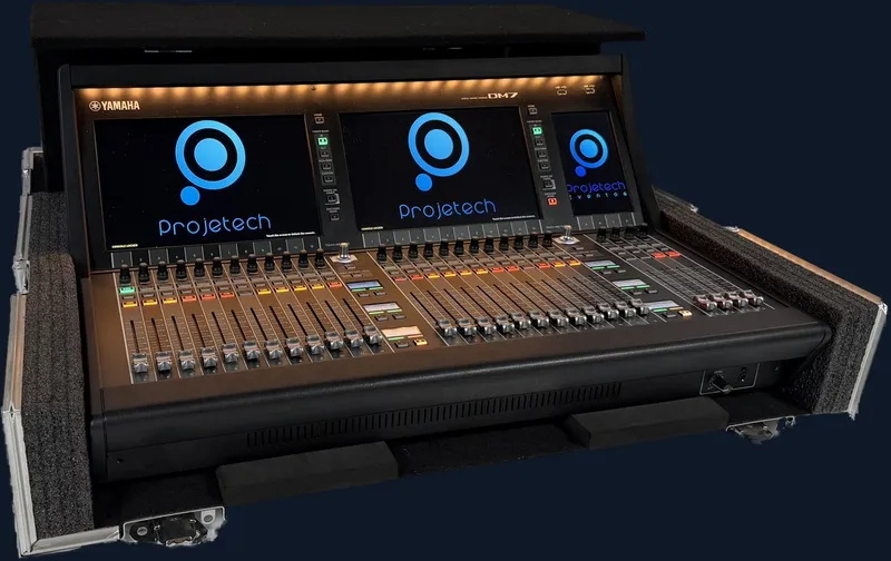Yamaha DM7